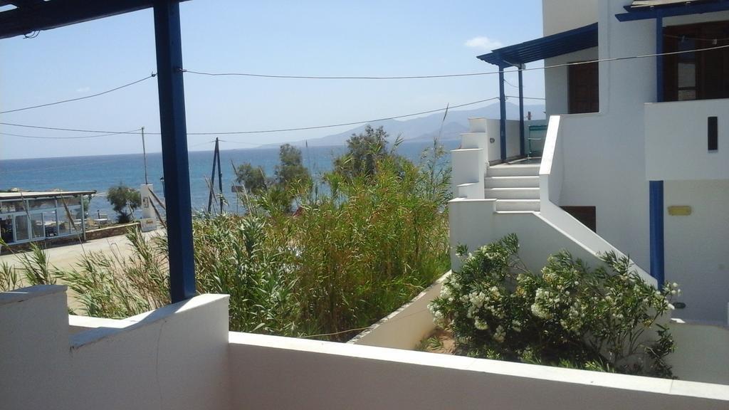 O Fotis Aparthotel Άγιος Προκόπιος Εξωτερικό φωτογραφία