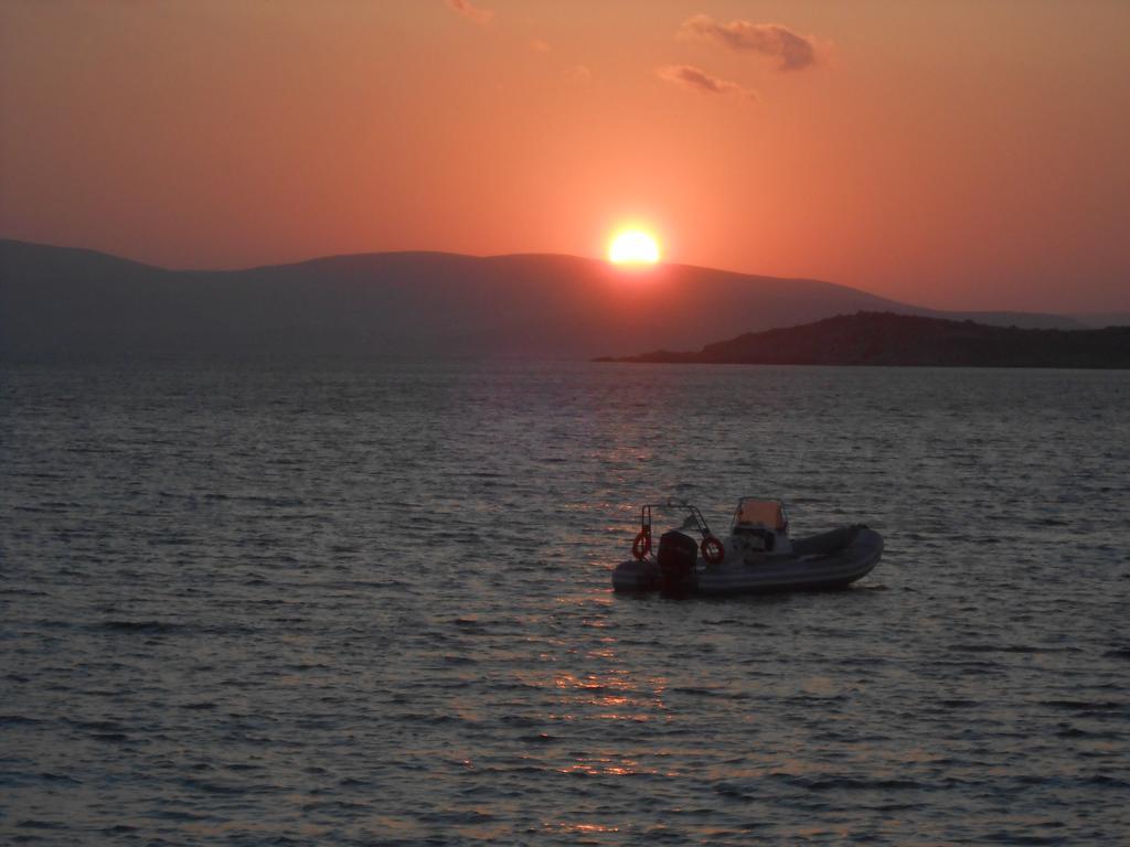 O Fotis Aparthotel Άγιος Προκόπιος Εξωτερικό φωτογραφία